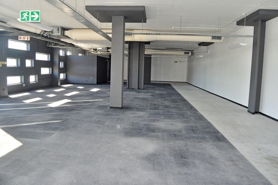 To Let commercial Property for Rent in Paarden Eiland Western Cape
